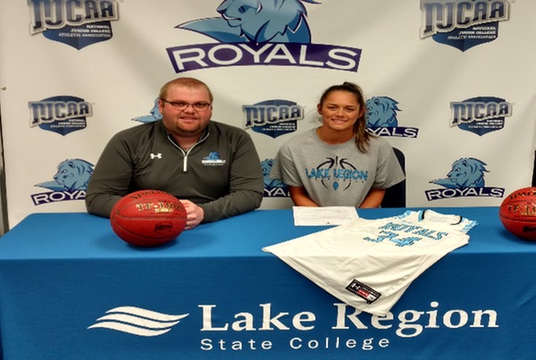 Shay'Lee Dayman Signs with Simpson University